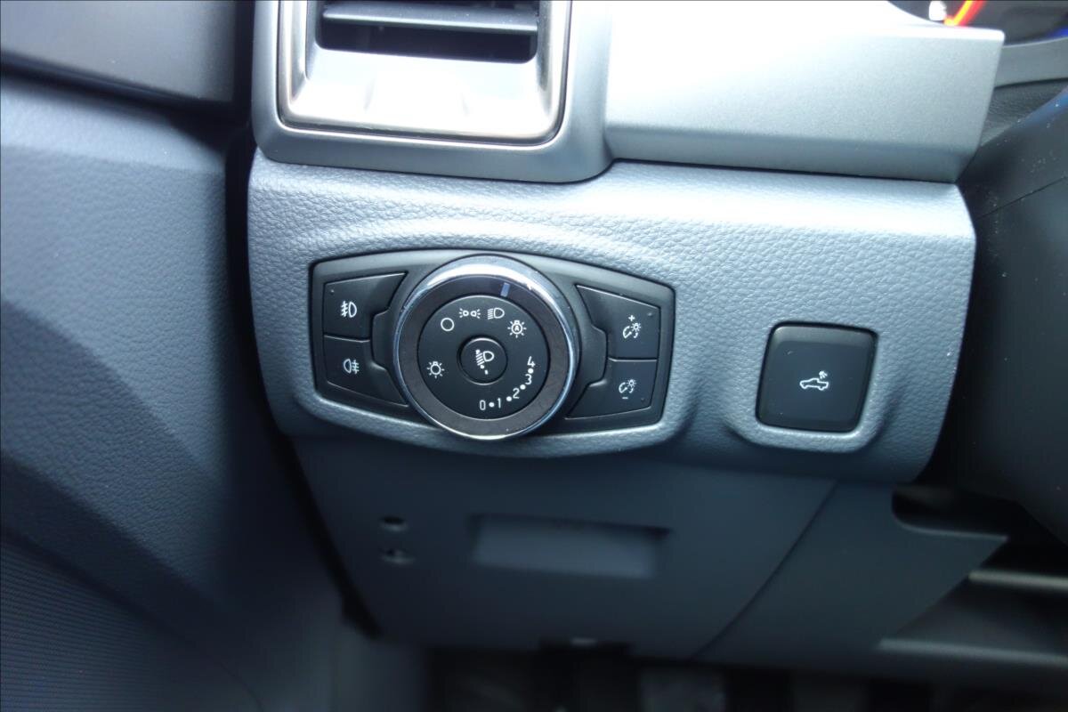 Ford Ranger Pick-up 2,2 l 118 kw