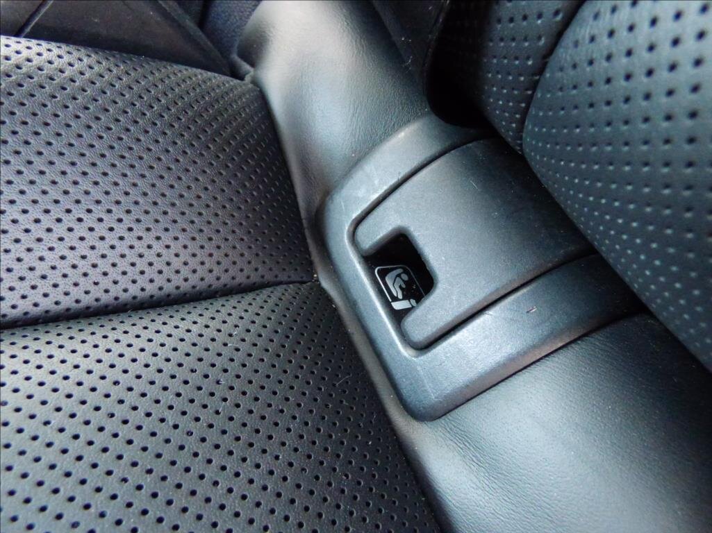 Porsche Cayenne SUV 2,9 l 324 kw