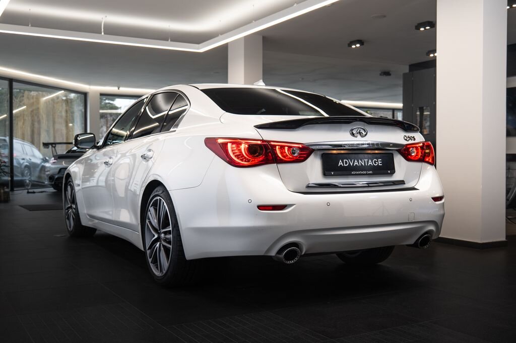 Infiniti Q50