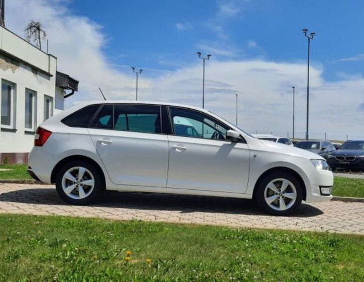 Škoda Rapid 9