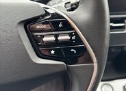 KIA Niro CUV / Crossover 1,6 l 77 kw