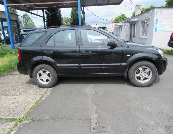 KIA Sorento 8