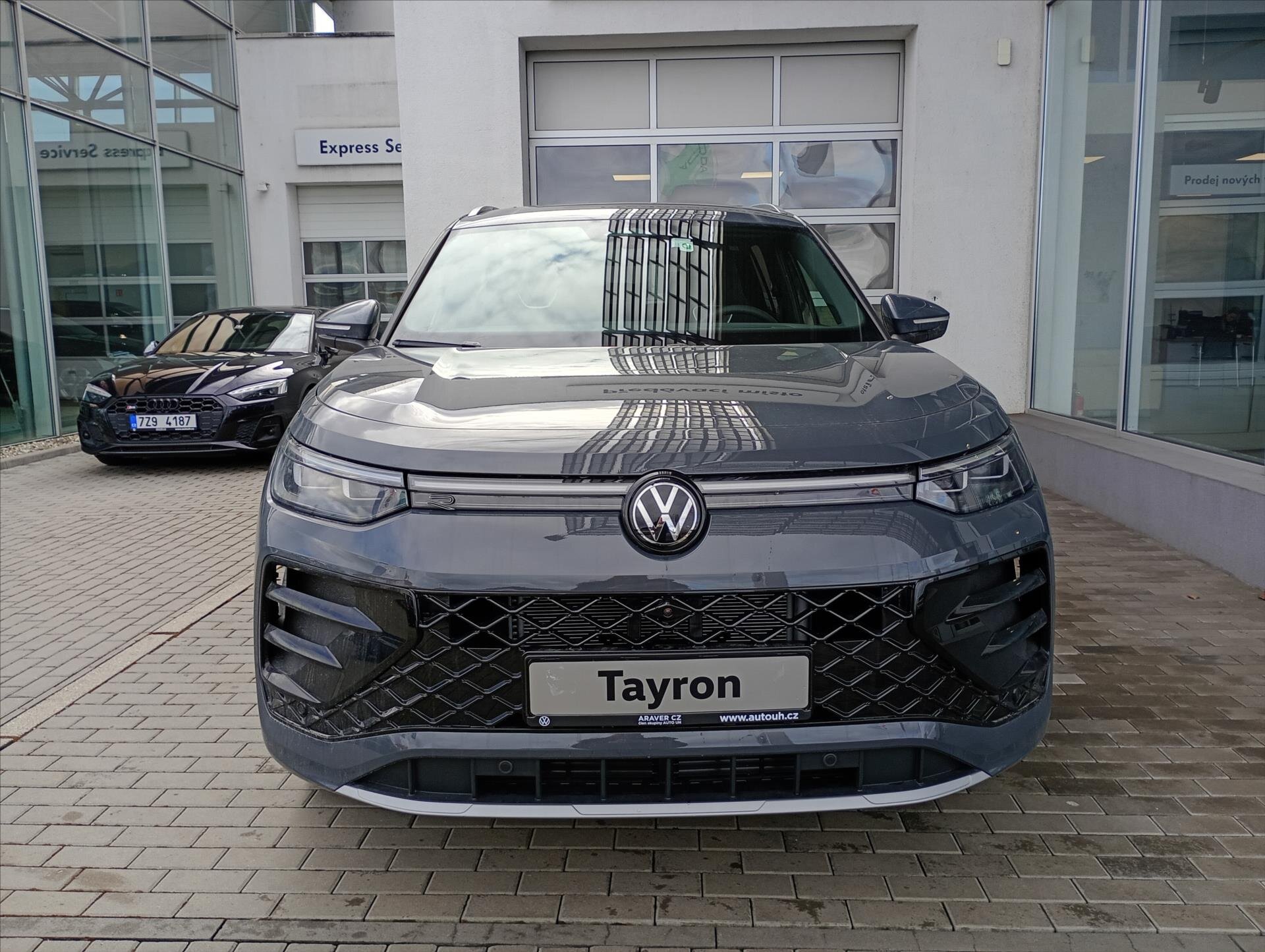 Volkswagen Tayron SUV / Terénní 2,0 l 195 kw
