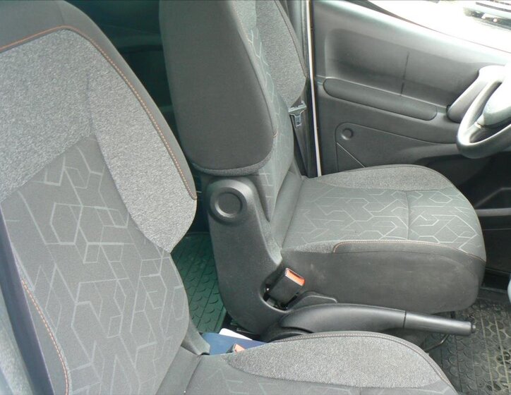 Peugeot Partner MPV 1,6 l 73 kw