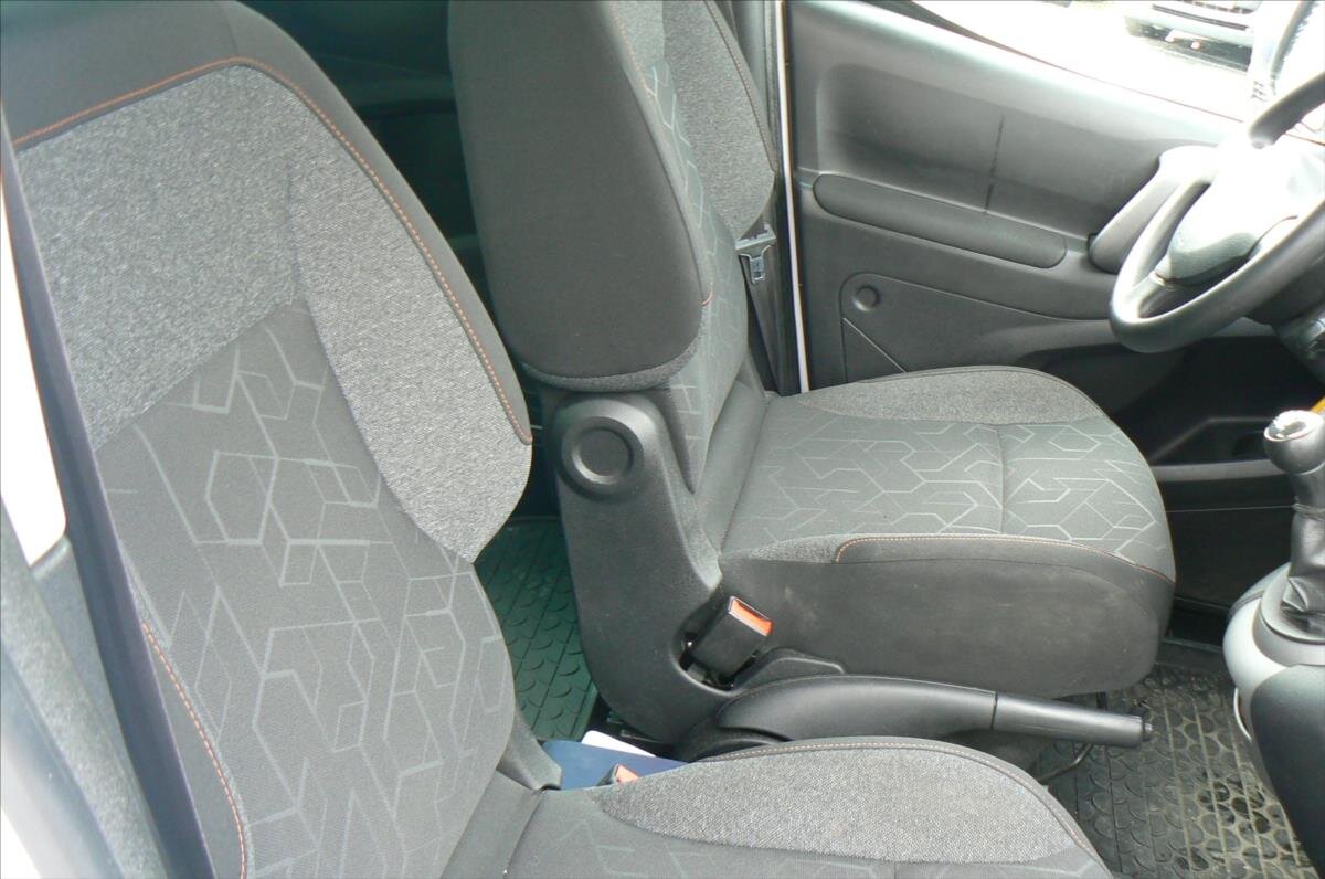 Peugeot Partner MPV 1,6 l 73 kw