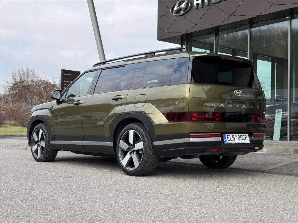 Hyundai Santa Fe SUV 1,6 l 187 kw