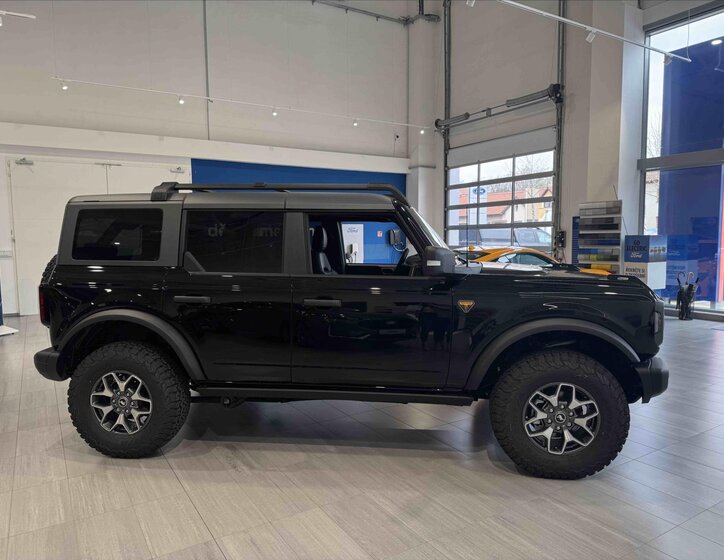 Ford Bronco Ostatní 2,7 l 246 kw