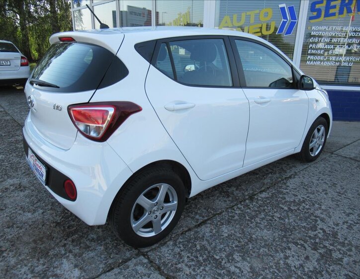 Hyundai i10 Hatchback 998,0 48 kw