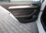 Volkswagen Passat Kombi 2,0 l 140 kw