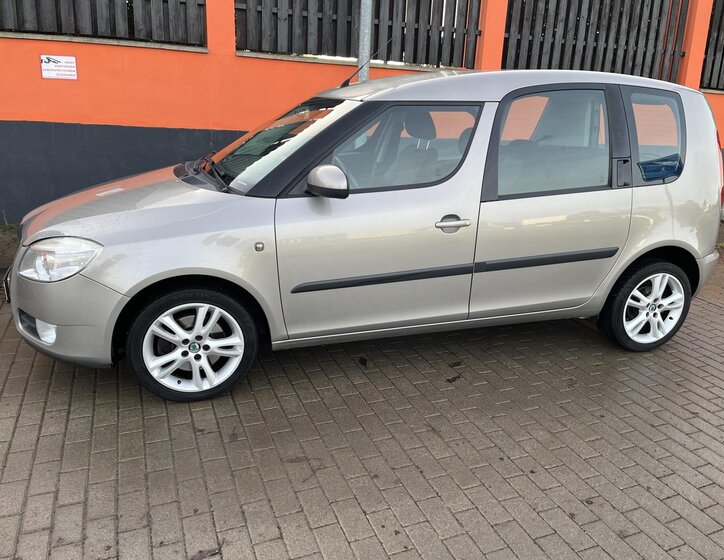 Škoda Roomster 2