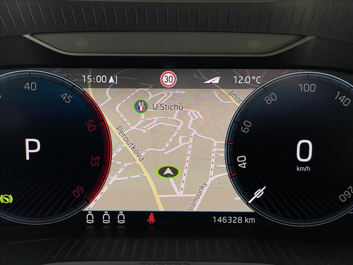 Škoda Superb Kombi 2,0 l 147 kw