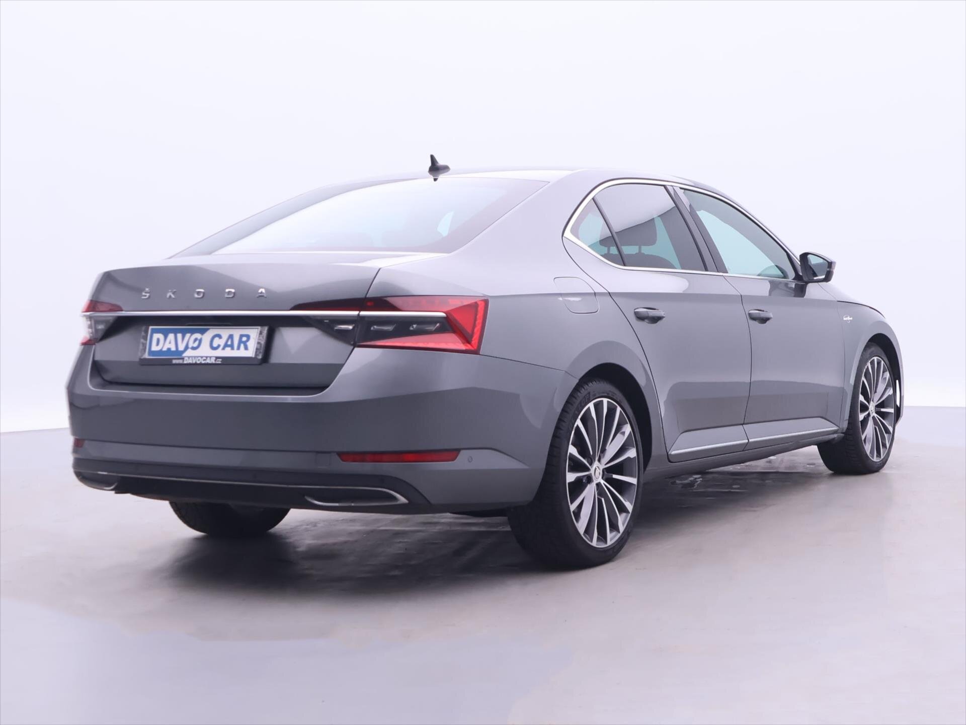 Škoda Superb Sedan / Limuzína 2,0 l 147 kw
