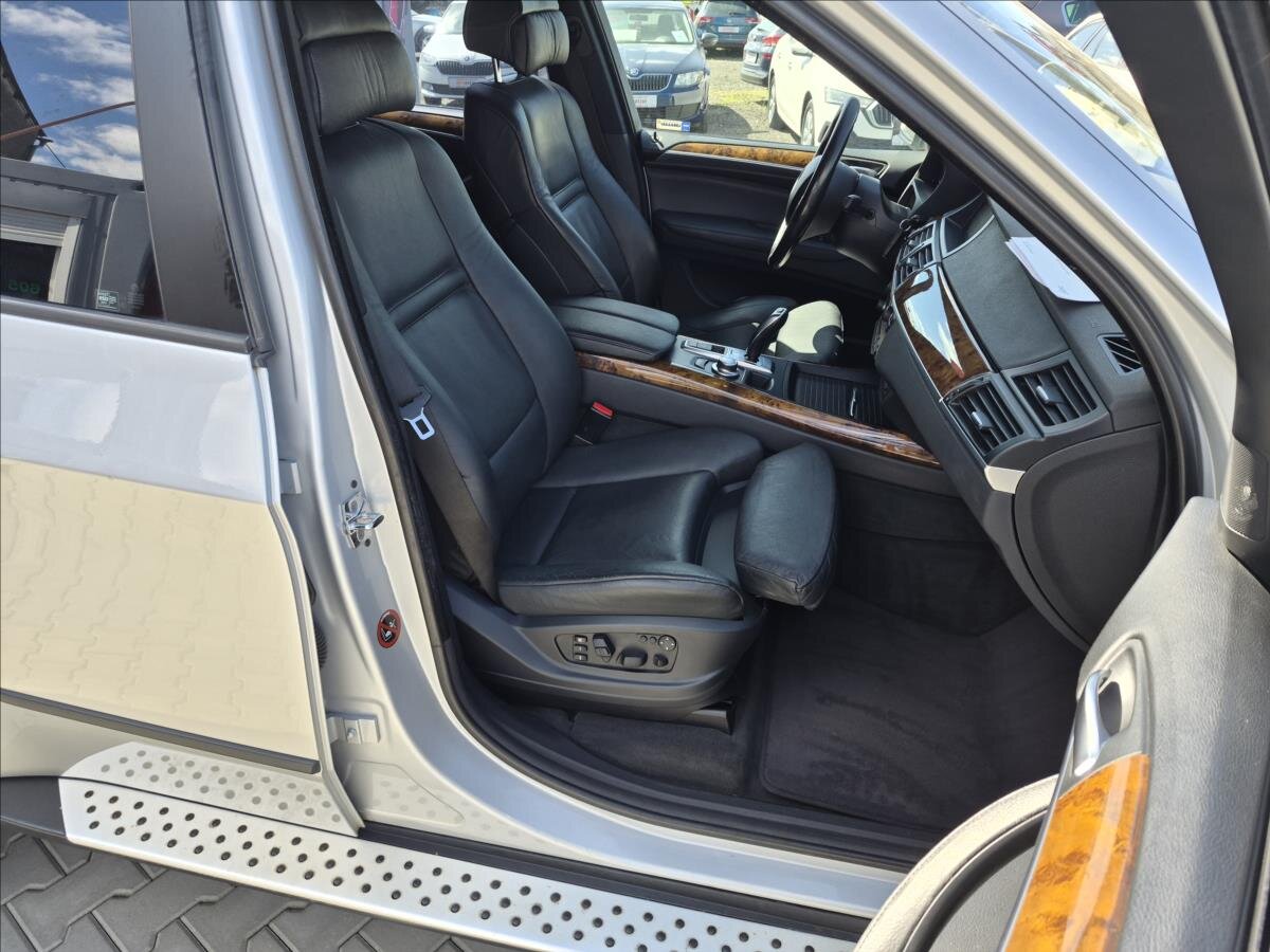 BMW X5 SUV / Terénní 3,0 l 173 kw