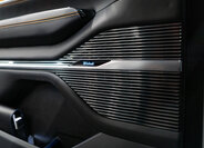 Jeep Grand Wagoneer SUV / Terénní 6,4 l 351 kw