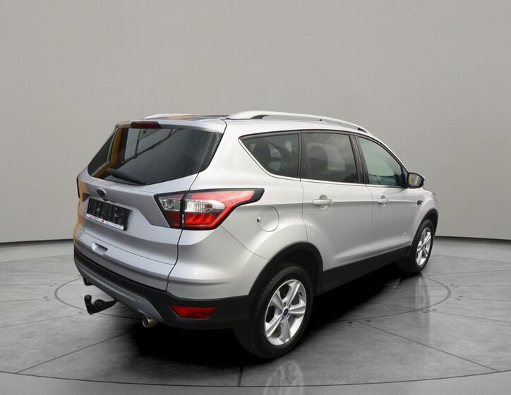 Ford Kuga SUV / Terénní 2,0 l 110 kw