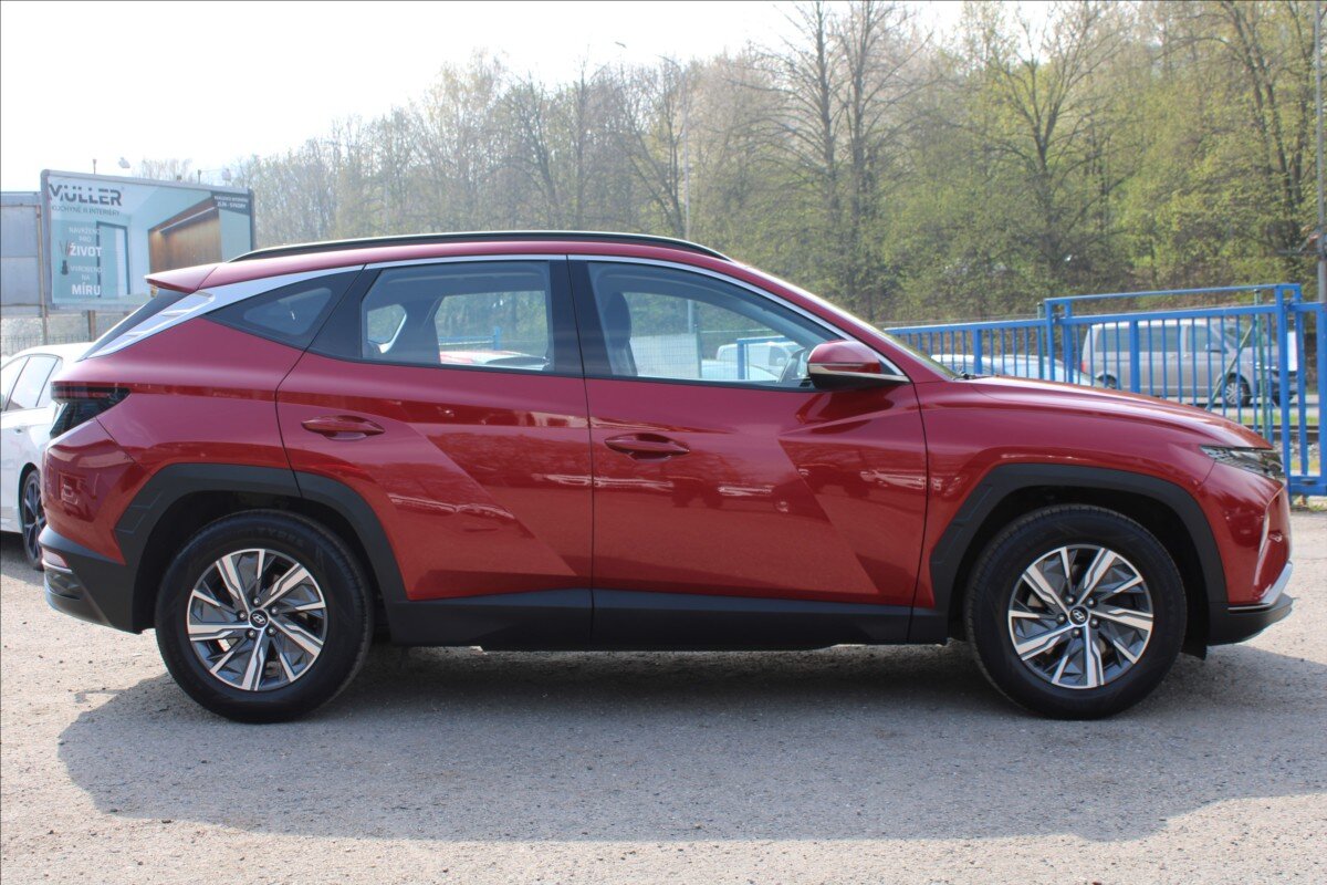 Hyundai Tucson SUV / Terénní 1,6 l 110 kw