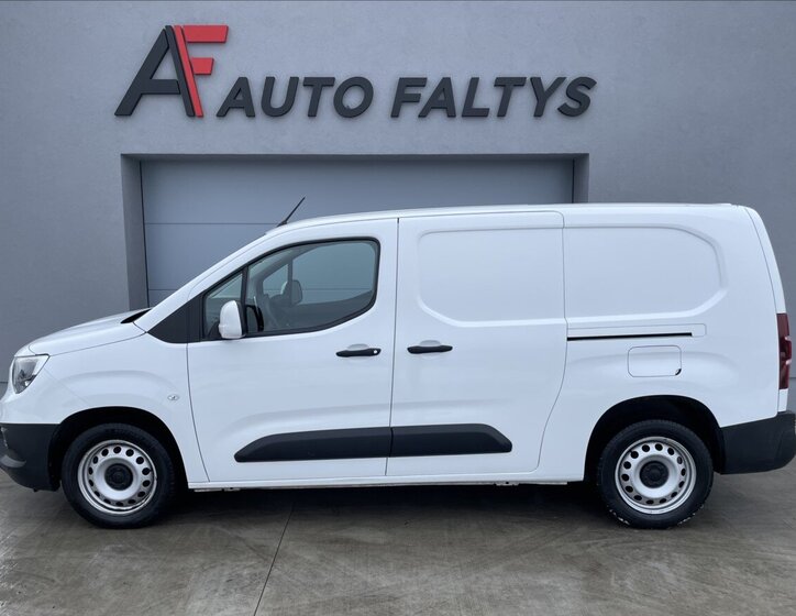 Opel Combo Skříň 1,5 l 96 kw