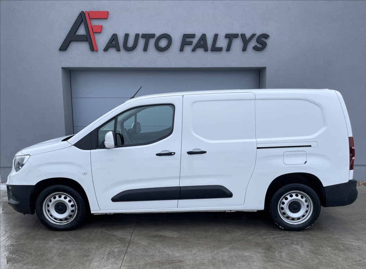 Opel Combo Skříň 1,5 l 96 kw