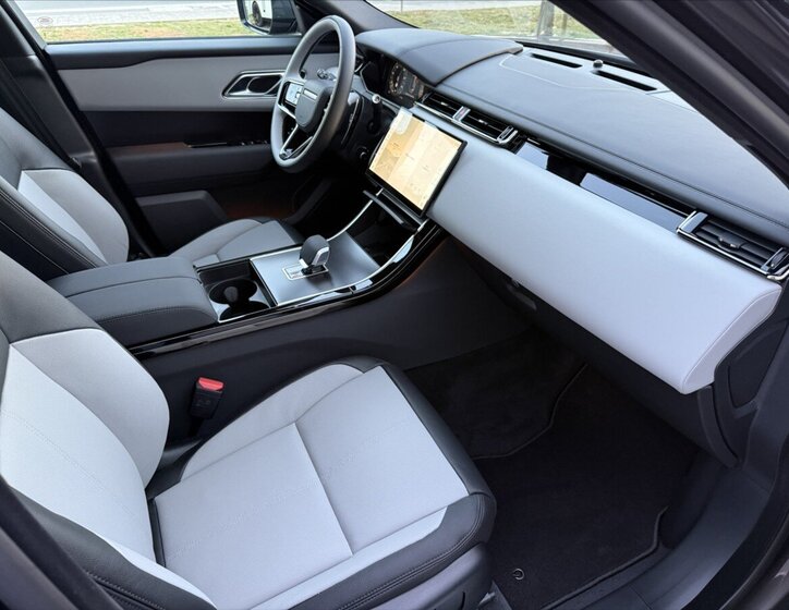Land Rover Range Rover Velar SUV / Terénní 3,0 l 221 kw