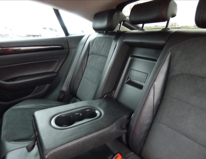 Volkswagen Arteon 35