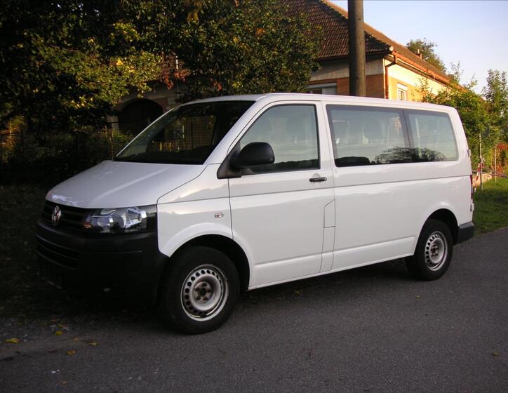 Volkswagen Transporter 1