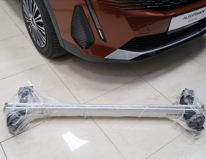 Peugeot 5008 MPV 1,5 l 96 kw