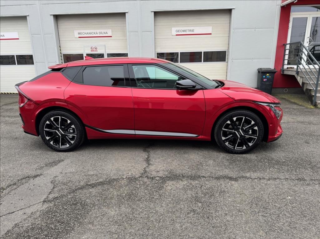 KIA EV6 SUV / Terénní 0,0 168 kw