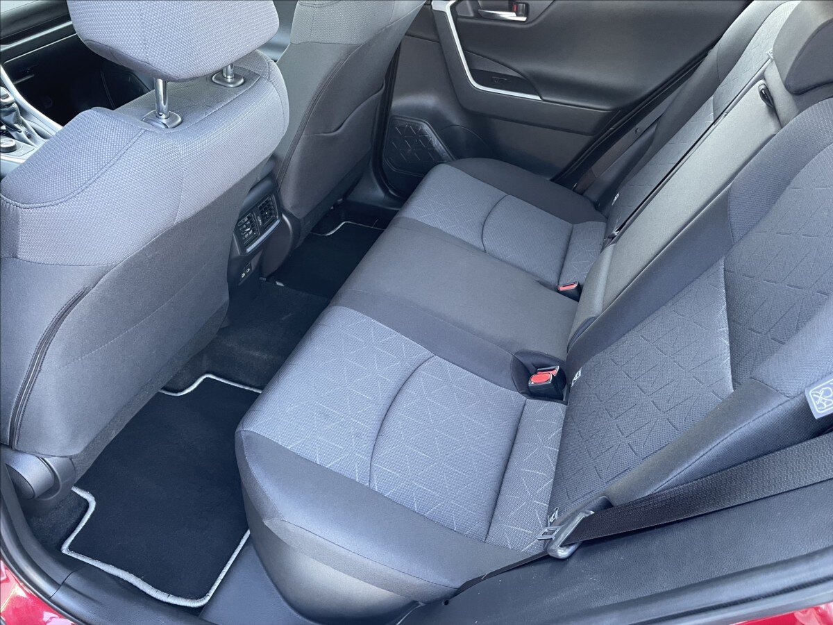 Toyota RAV4 Kombi 2,5 l 163 kw