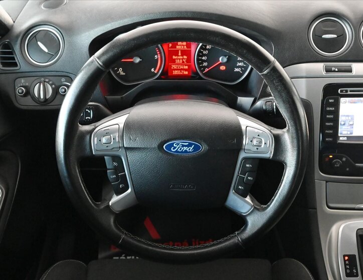 Ford S-MAX MPV 2,0 l 100 kw