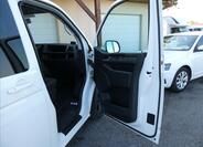 Volkswagen Multivan 21