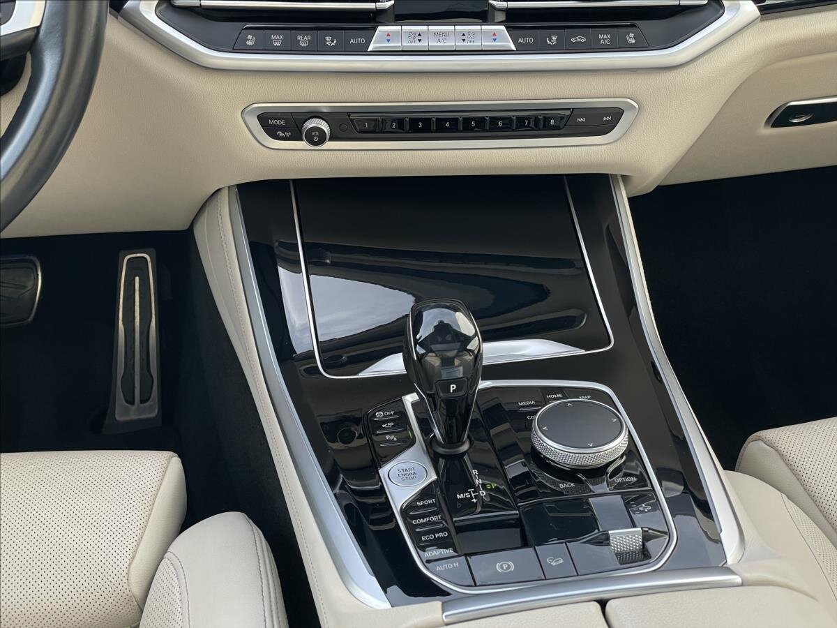 BMW X5 SUV 3,0 l 245 kw