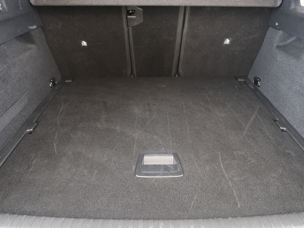 Peugeot 3008 SUV / Terénní 1,2 l 100 kw