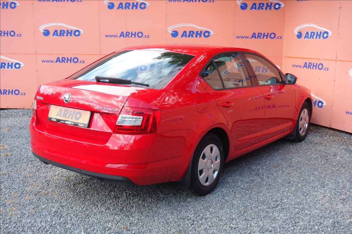 Škoda Octavia Liftback 1,6 l 81 kw
