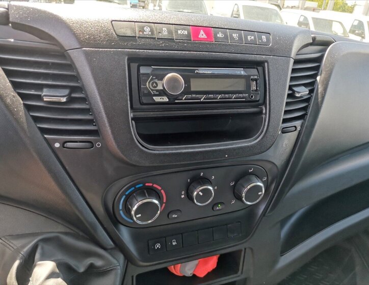 Iveco Daily 9