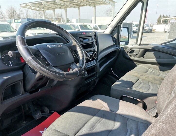Iveco Daily Ostatní 2,3 l 114 kw