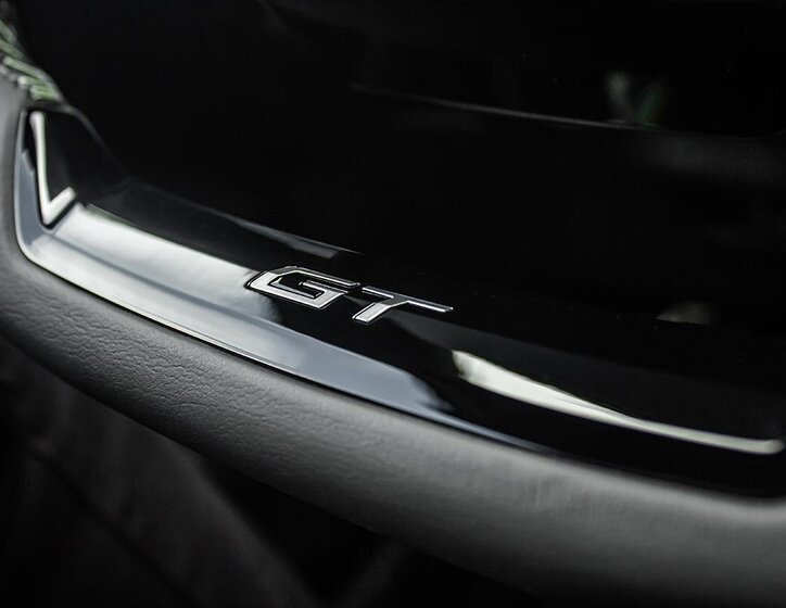 Peugeot 5008 SUV 1,2 l 105 kw