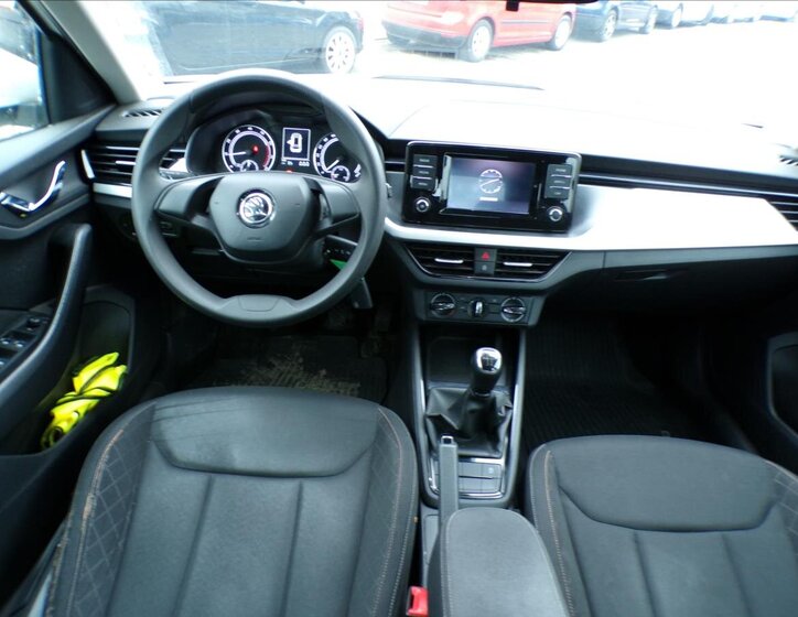 Škoda Kamiq Hatchback 999,0 70 kw