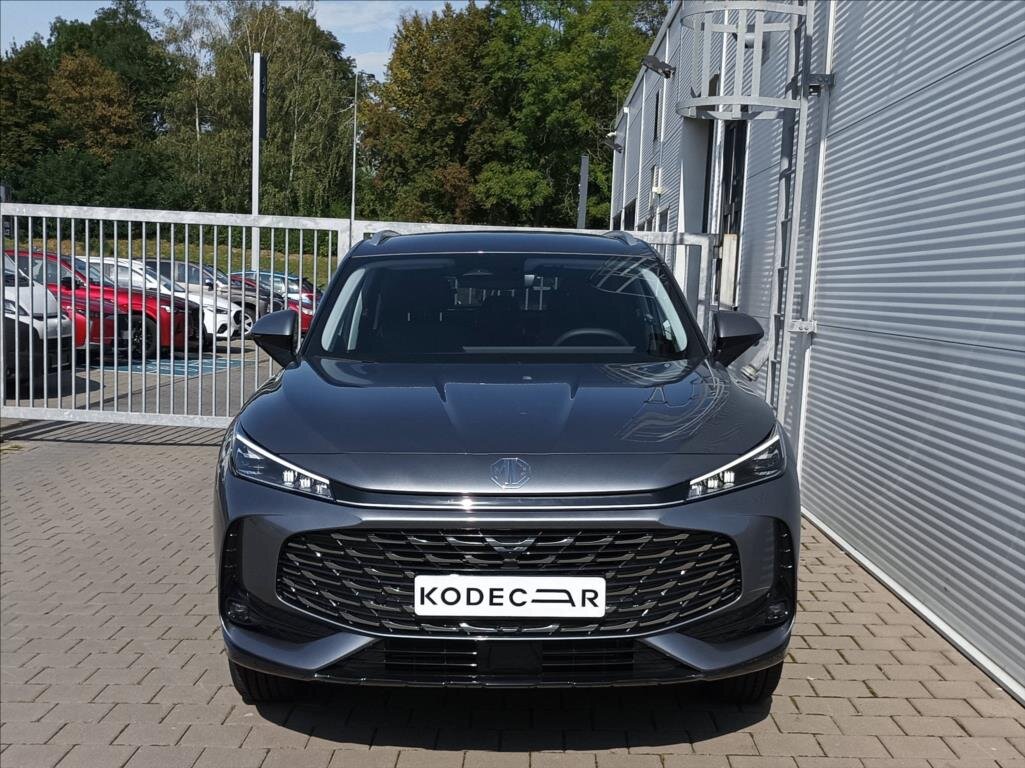 MG HS SUV / Terénní 1,5 l 125 kw