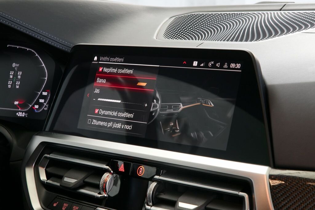 BMW M4 Kupé 3,0 l 353 kw