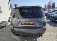 Mitsubishi Outlander SUV / Terénní 2,2 l 115 kw