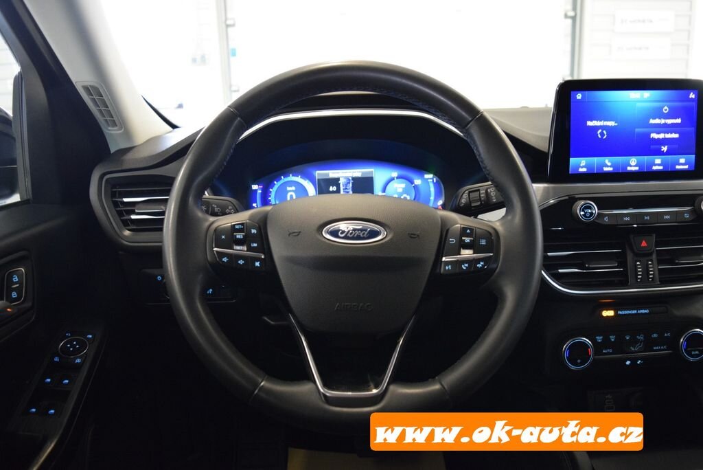 Ford Kuga SUV / Terénní 2,5 l 112 kw