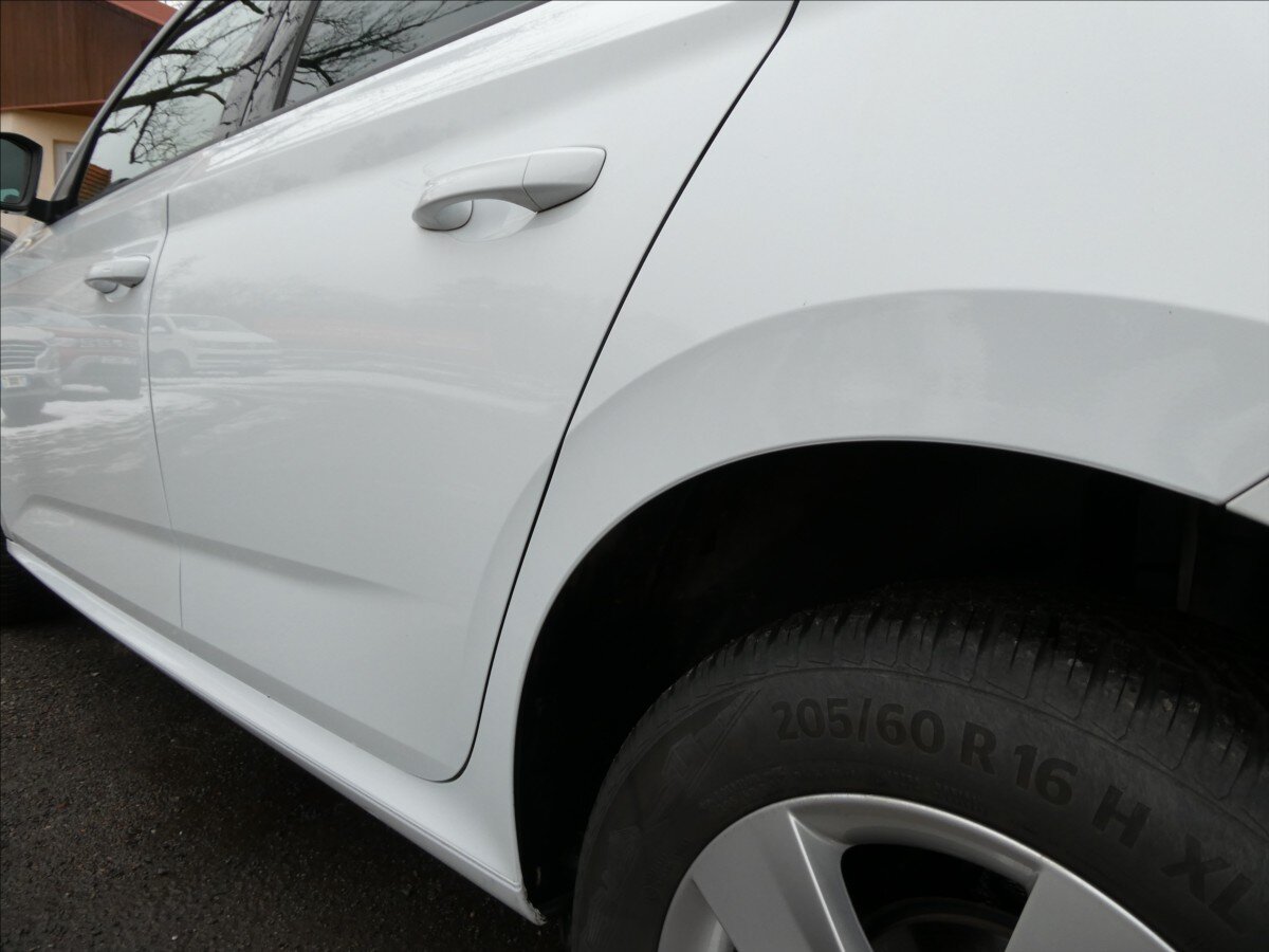 Škoda Kamiq Hatchback 999,0 81 kw