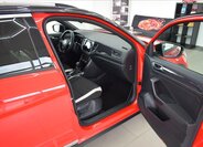 Volkswagen T-Roc 14