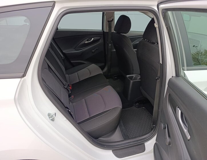 Hyundai i30 Kombi 1,4 l 73 kw