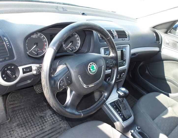 Škoda Octavia Kombi 2,0 l 103 kw