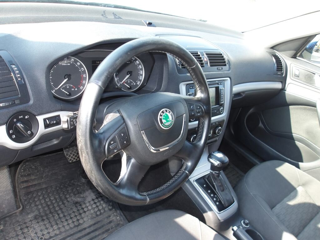 Škoda Octavia Kombi 2,0 l 103 kw