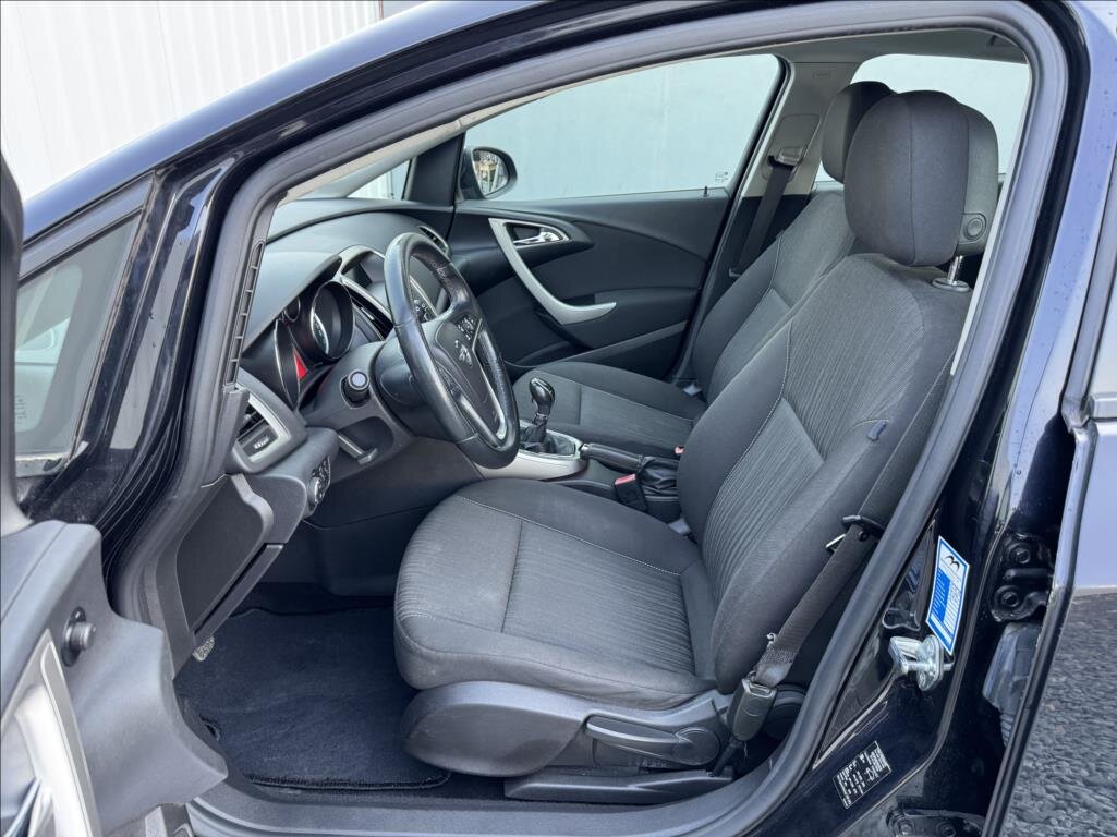 Opel Astra Hatchback 1,4 l 103 kw