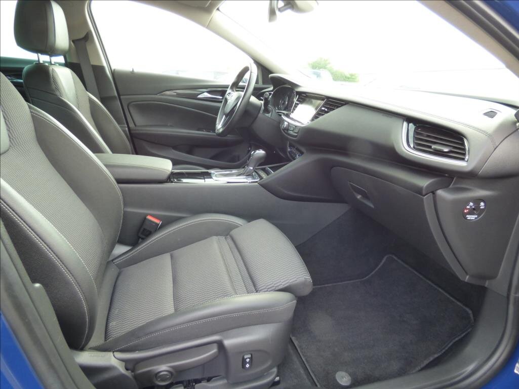 Opel Insignia Kombi 2,0 l 154 kw