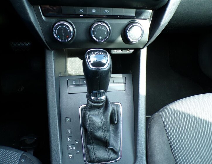 Škoda Octavia Kombi 1,2 l 77 kw