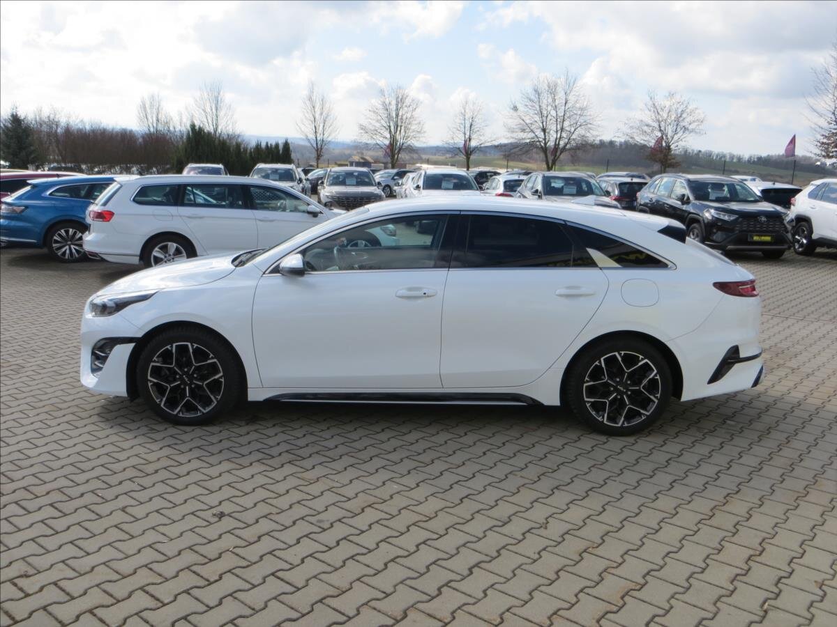 KIA ProCeed Kombi 1,5 l 117 kw